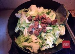 白菜炖酥肉的做法图解5