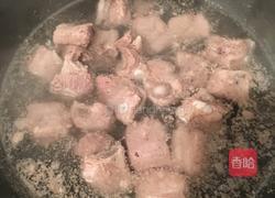 话梅烧排骨的做法图解2