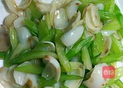 芹菜百合的做法图解4