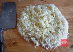 大白菜韭菜馅饼的做法图解1