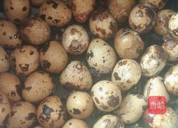 糖醋虎皮鹌鹑蛋的做法图解1