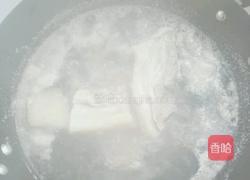 回锅肉烧土豆片的做法图解1