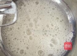 戚风蛋糕的做法图解7