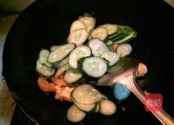 虾仁黄瓜鲜汤的做法图解5