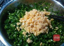 鸡蛋韭菜盒子的做法图解9