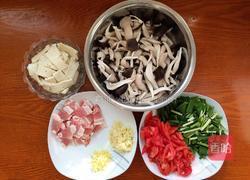 〖 蘑菇酸汤面 〗的做法图解1