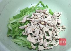 鸡丝芹菜的做法图解5