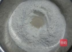 手撕面包的做法图解1