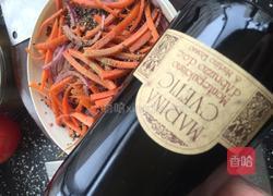 红酒牛排配味增汁蔬菜的做法图解3