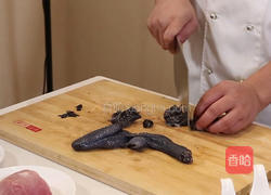 花旗参红枣炖鸡汤的做法图解1