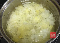红枣银耳汤的做法图解6