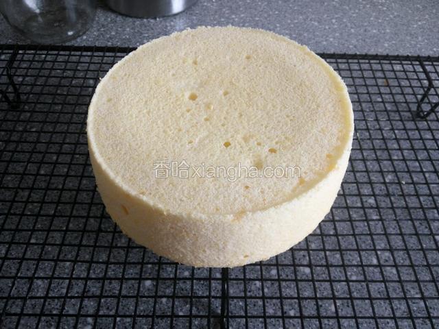 凉后脱模