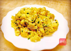 香椿苗炒鸡蛋的做法图解6