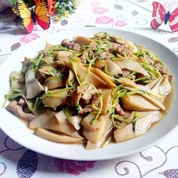 杏鲍菇炒肉丝的做法[图]