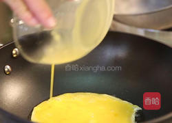 西红柿炒鸡蛋的做法图解4