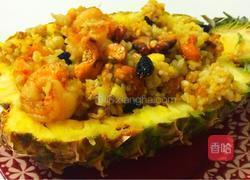 泰式菠萝炒饭的做法图解3