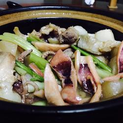 鱿鱼干煲五花肉的做法[图]