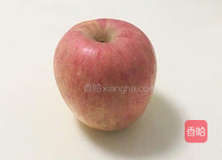 新榨苹果汁的做法图解1