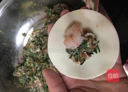 荠菜猪肉榨菜饺子的做法图解4