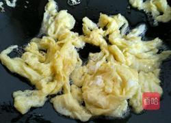 小米鸡蛋炒韭菜的做法图解6