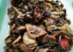 小鸡炖榛蘑的做法图解6