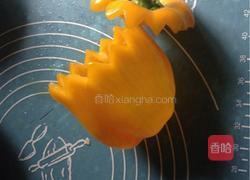 五彩鸡丁盅的做法图解2