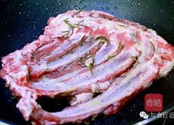 迷迭香烤羊排的做法图解5