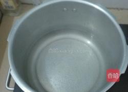 水煮甜汤圆的做法图解1