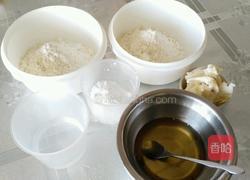 莲蓉酥(豆沙酥)的做法图解1