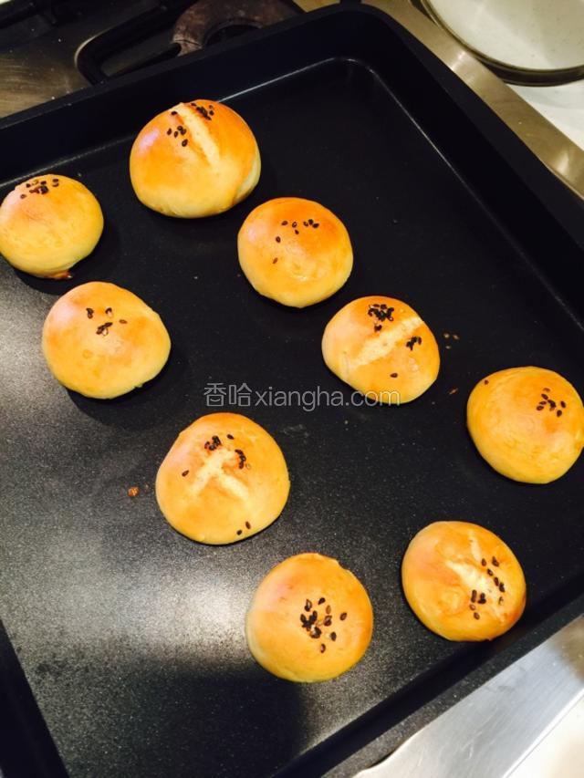 在预热190度的烤箱烤至25分钟