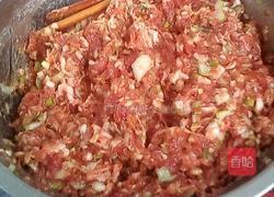 肉馅汤圆的做法图解1