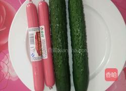 凉拌黄瓜卷火腿的做法图解1