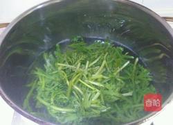 茼蒿蛋花汤的做法图解3