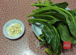 清炒油菜花的做法图解2