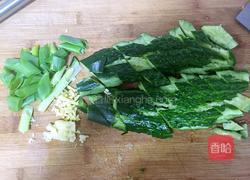 凉拌拍黄瓜的做法图解2