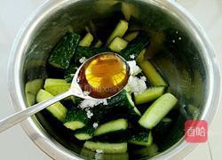 凉拌酸辣黄瓜条的做法图解5