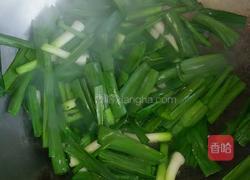 蒜苗炒蛋的做法图解5