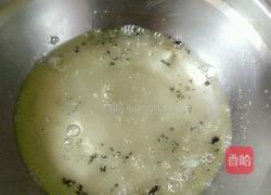 蛋白椰丝球的做法图解3