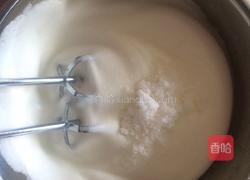 戚风蛋糕的做法图解8