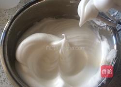 戚风蛋糕的做法图解9