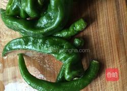 农家腊肉炒蒜苔的做法图解3