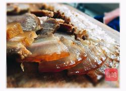 农家腊肉炒蒜苔的做法图解4