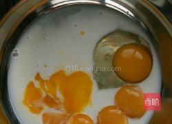 无油纸杯蛋糕的做法图解2