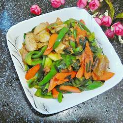 回锅肉（香哈辣酱版）的做法[图]
