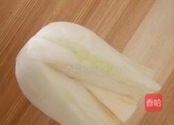 白菜莲花汤??的做法图解2