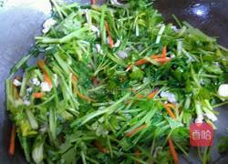 芹菜炒肉丝的做法图解6