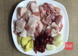 手撕包菜的做法图解2