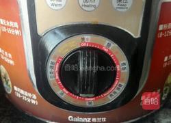 黑米红豆银耳粥的做法图解4