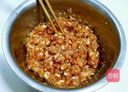 开口烧麦——香菇胡萝卜鲜肉馅的做法图解5