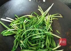 姜汁火烧辣子拌韭菜：家的味道之游子版的做法图解1